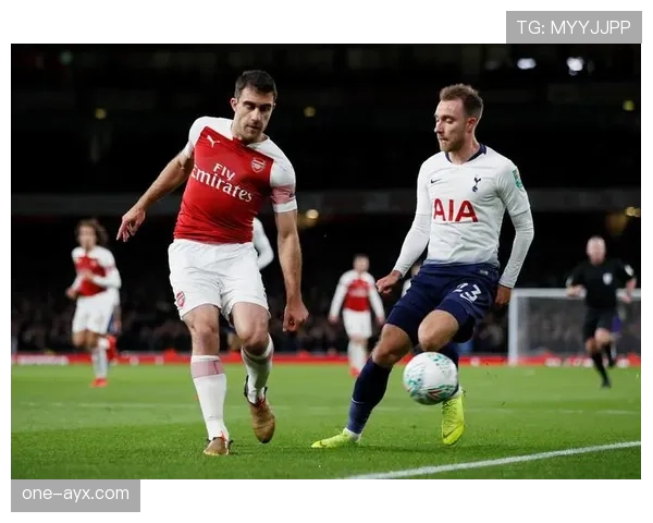 谢联强敌相迎，稳步晋级联赛杯四强表现亮眼