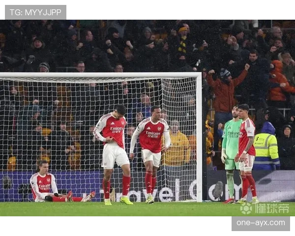 萨卡稳健发挥助阿森纳4-3-3阵型奏效,关键胜利到手