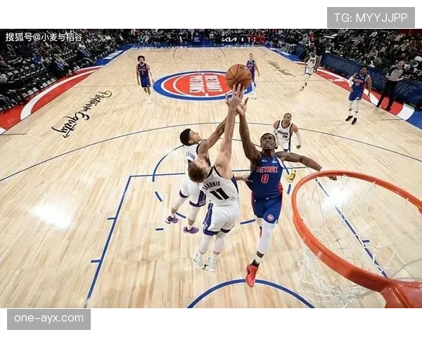 南安普顿定位球新战术频频奏效,球队攻防两端表现稳健 南安普顿定位球新战术频频奏效,球队攻防两端表现稳健