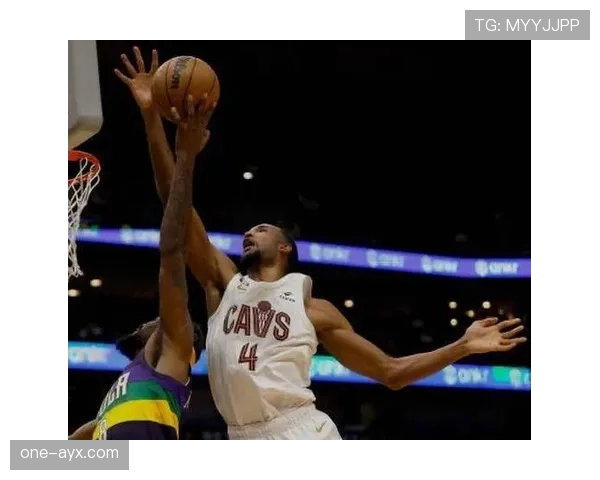 莫布里防守覆盖提升，内线护框改变骑士攻防节奏